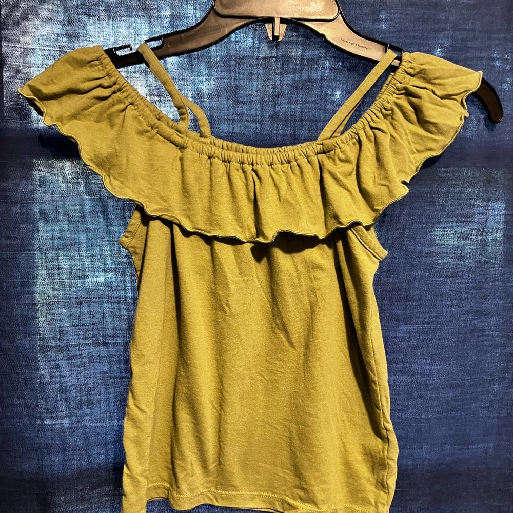 The Children's Place medium Ruffled Off-Shoulder Tank Top in Olive